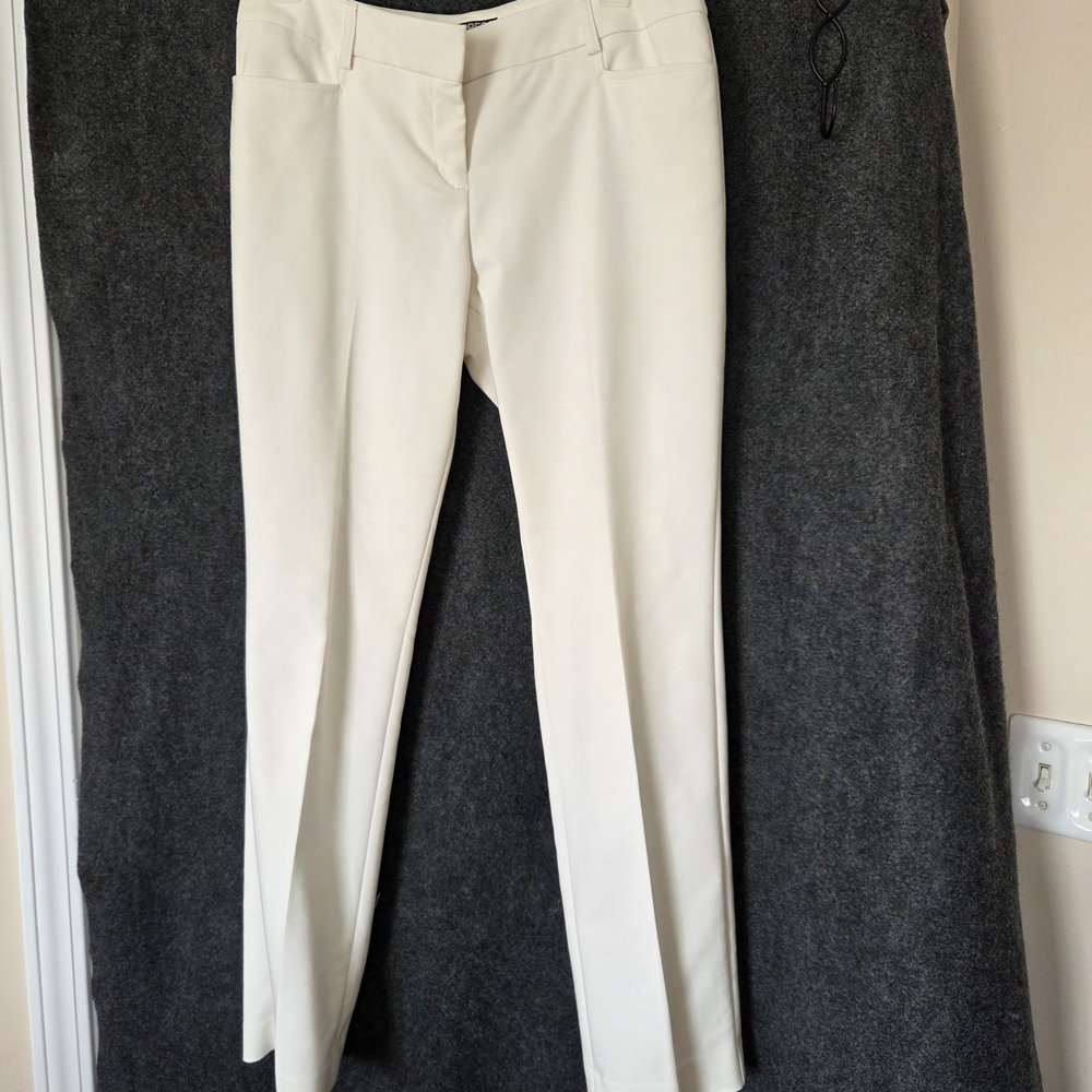 Express Cream Straight Leg Women's Pants